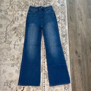 Madewell 11” High Rise Flare Jeans | size 28